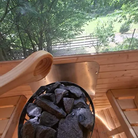 Prázdninový dům Wellness Glamping Za Homoli