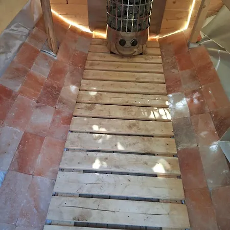 Wellness Glamping Za Homoli Cernolice